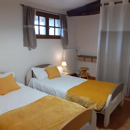 Domaine De La Sauzaie Bed & Breakfast La Pommeraie-sur-Sevre