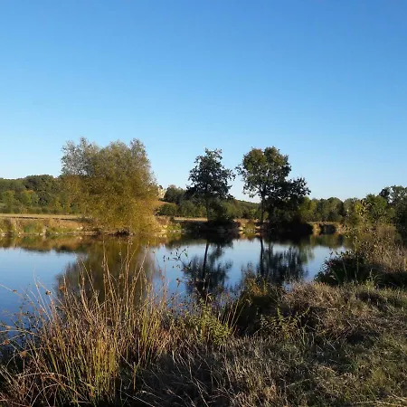 Domaine De La Sauzaie ベッド・アンド・ブレックファスト *