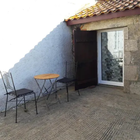 Domaine De La Sauzaie Bed & Breakfast La Pommeraie-sur-Sevre